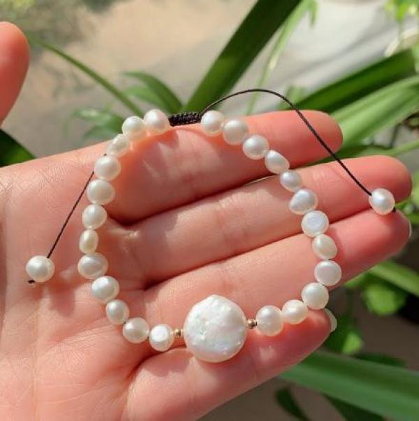 Baroque Raw Coin Charm Freshwater Pearl Strand Bracelet