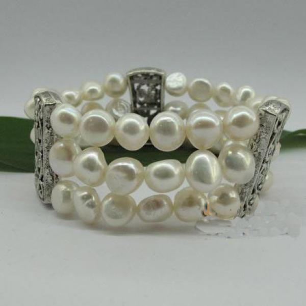 Natural 9-10mm Freshwater Pearl Triple Strand Bracelet