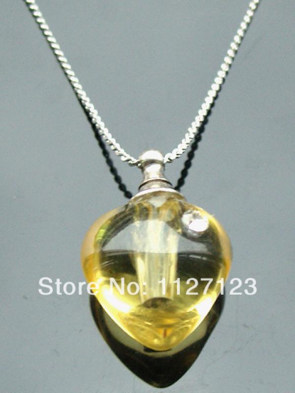 25pcs Yellow Small Heart Rice Vials Pendants Perfume Empty Glass Bottle