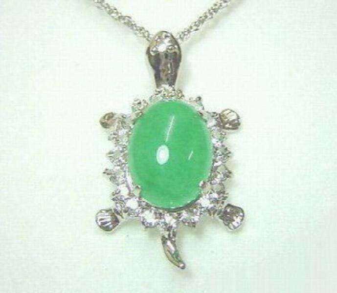 Green Jade Turtle Pendant Necklace 18KWGP Crystal