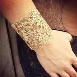 Vintage Leaves Charms Bangles Bracelet for Women
