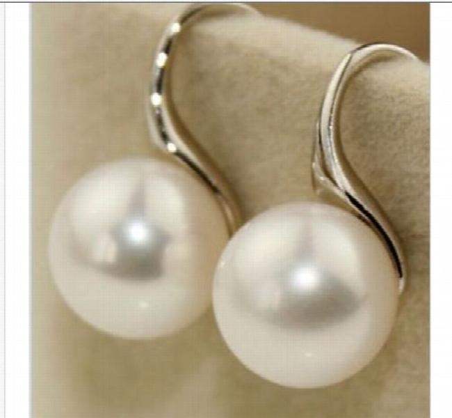 9-10mm South Sea Pearl Earrings 925s Silver