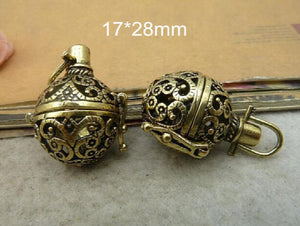 4Pcs 3D Antique Bronze Wishing Box Charm Pendant 17*28mm