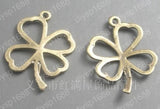 200pcs Zinc Alloy Bead Antique Bronze Four Leaf Clovers Charms Pendants 25*18MM