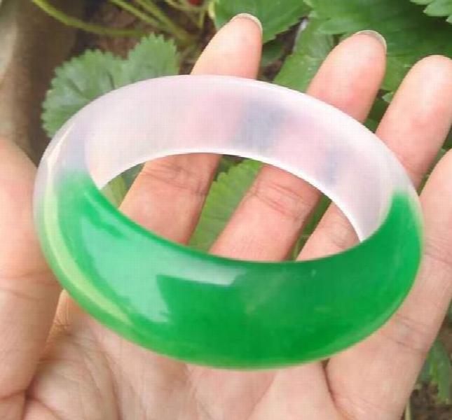 Hand-Carved Green Jade Bracelet Charm Women Men Accessories