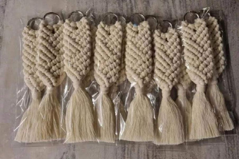 Macrame Keychain (50 PCS) wedding party engagement favors
