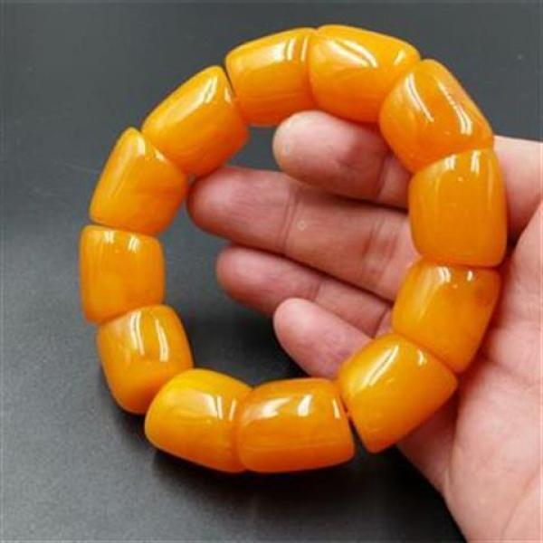 5A Honey Wax Bamboo Bracelet in Chicken Oil Yellow