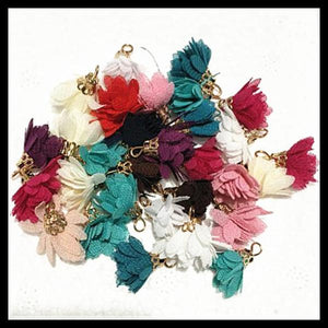 500pcs Flower Pendants for Charms Bracelets Making Accessories