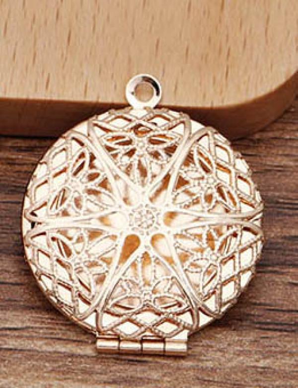 10pc Round Filigree Essential Oil Aromatherapy Diffuser Perfume Locket Pendant