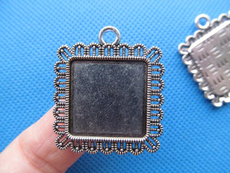 50pcs Lace Border Pendant Setting, 20mm Cabochon, Antique Silver/Bronze