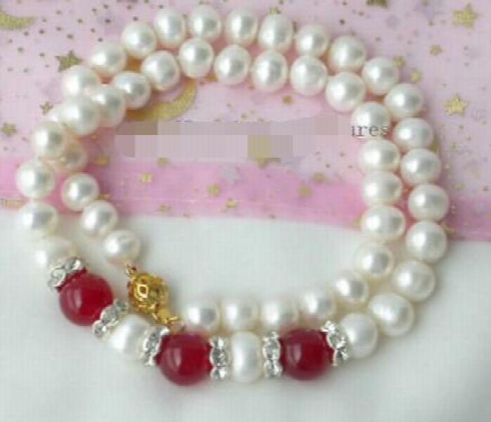 Red Jade Necklace with 9-10mm Pearl