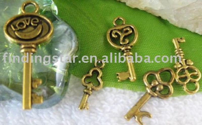 240PCS Mixed Styles Antique KEY Charms