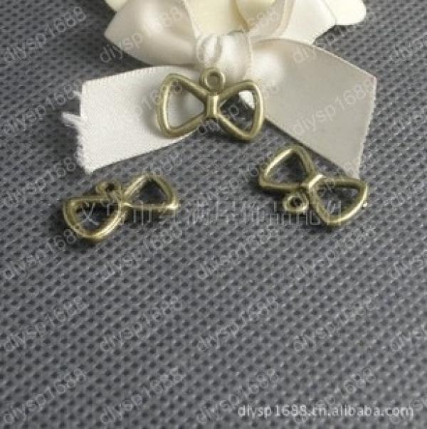 200pcs Antique Bronze Butterfly Shape Charms Pendants