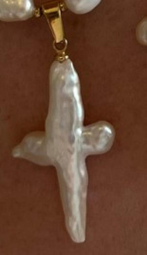 Vintage Baroque Pearl Beaded Cross Pendant Necklace