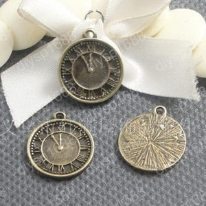 100 pcs Clock Shape Charms Pendants Antique Bronze Plated Jewelry Findings