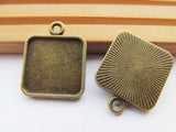 100pcs Square Base Setting Tray Bezel Pendant Charm 15mm Cabochon DIY Accessory