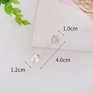 Pearl anti light Brooch with diamond pin