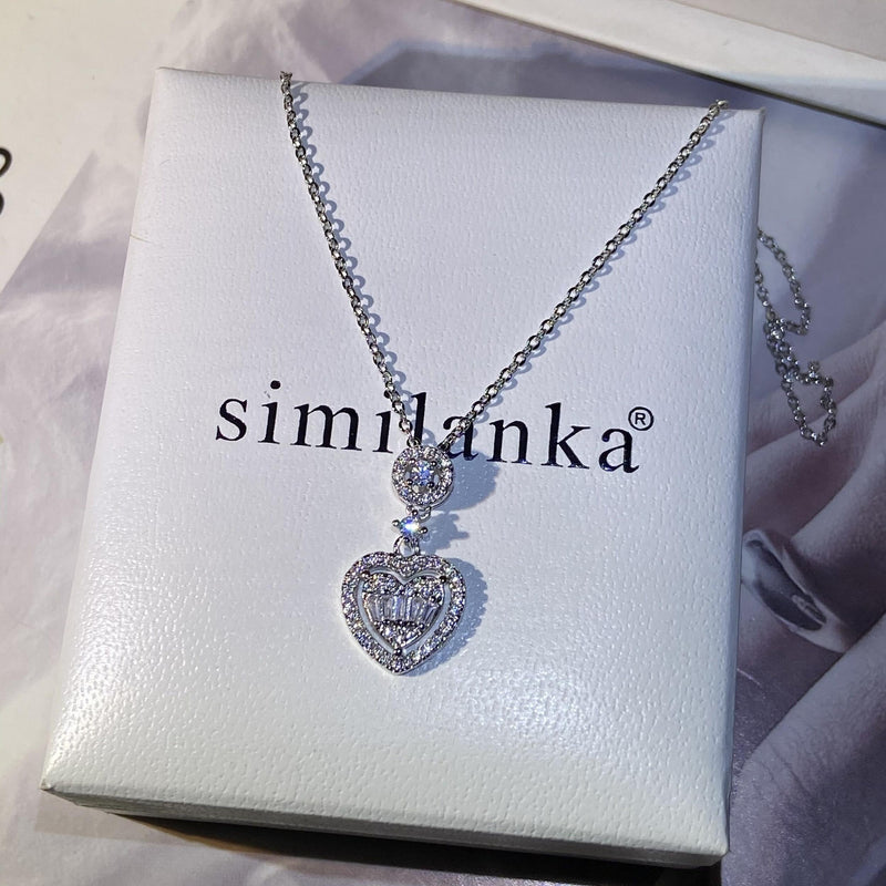 Heart-Shaped Chain Pendant Necklace Round Diamond Crystal Engagement