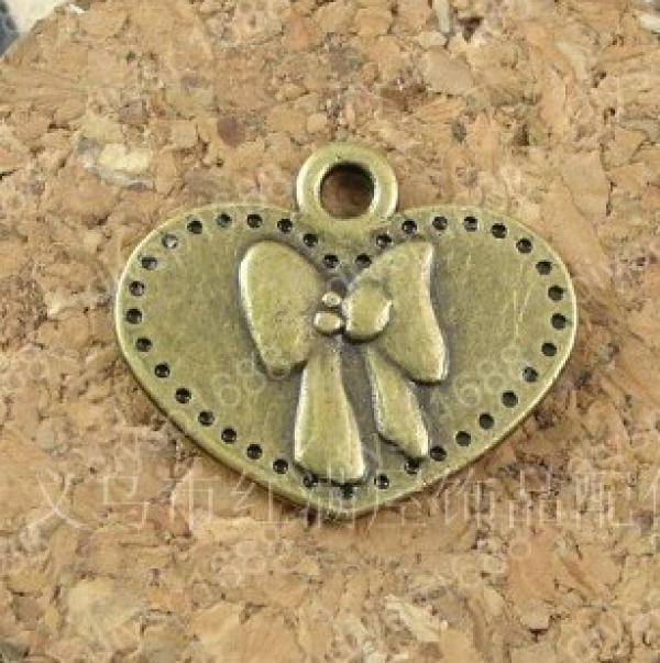 100pcs Antique Bronze Plated Love Butterfly Charms Pendants