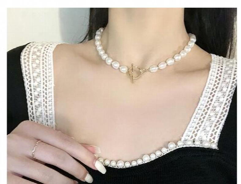Pearl Necklace Women's Year Neck Chain Clavicle Chain Accessories