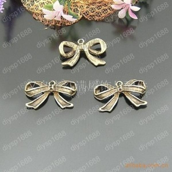 100pcs Butterfly Shape Charms Pendants for Jewelry Making