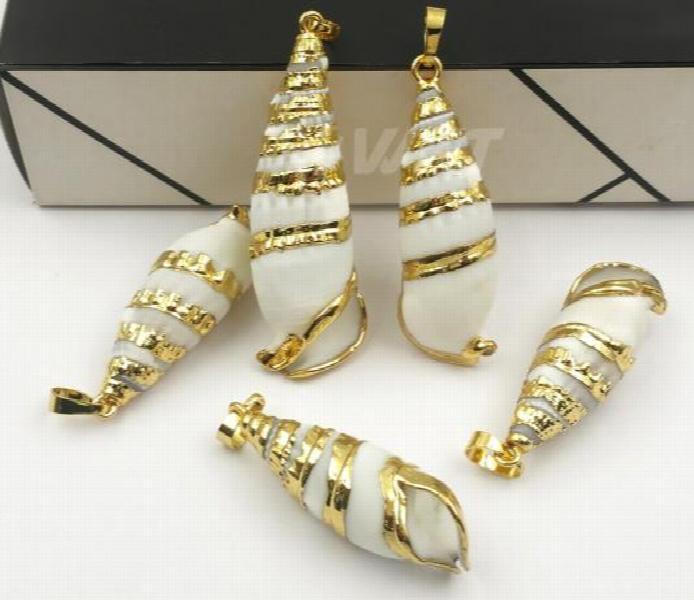 Natural Trumpet Shell Pendant With Trim for Women Necklace