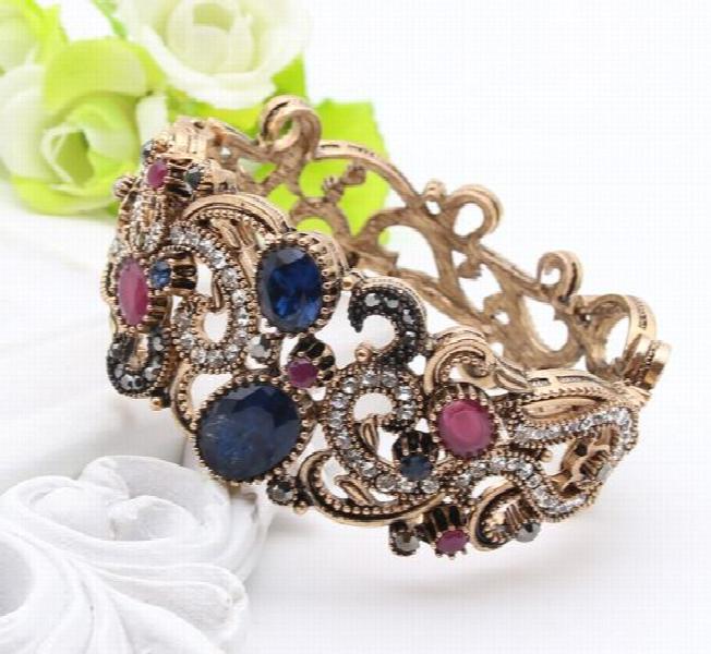 Sunspicems Bohemia Crystal Bracelet Vintage Bangle Women Hollow Flower Cuff
