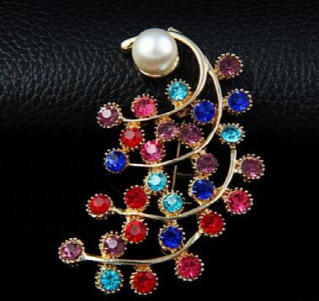 Grape Brooch Pin for Women/Men Scarf Wedding Gift DIY Jewelry Accessories