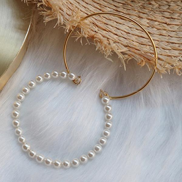 Shell Pearl Beaded Bracelet & Thin Line Bangle Set