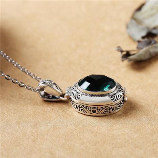 925 Silver Sachet Pendant with Green and Pink Crystal Niche for Buddha Statue