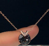 High Star Advanced Lady Necklace Crystal V Shaped Pendant