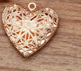 10pcs Heart Filigree Oil Aromatherapy Diffuser Pendant Charms