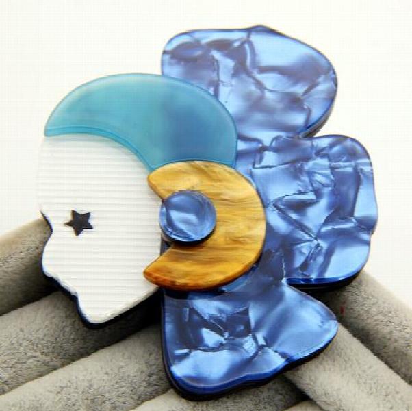 Large Girl Figure Brooches For Women Acrylic Resin Bouquets Pins And Brooches