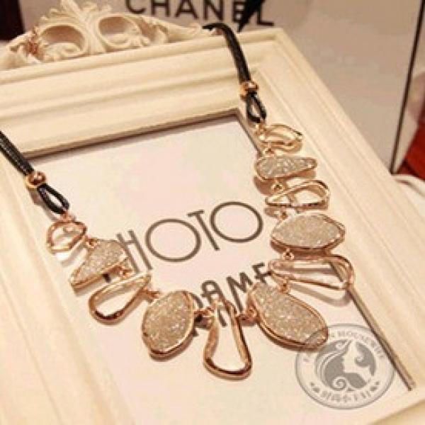 Chain Charm Pearl Beads Necklace Wedding Accessaries Women Jewelry