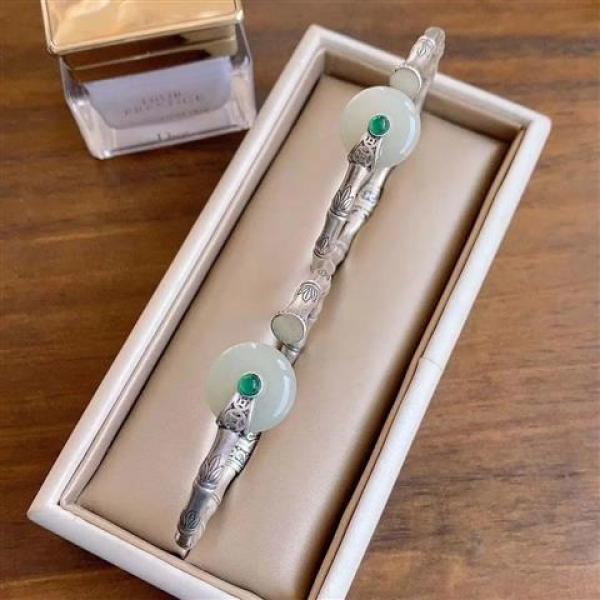 Vintage Sterling Silver Bamboo Bracelet with Jade Peace Buckle