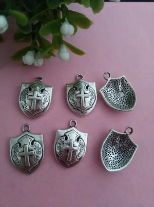 100pcs Medieval Cross Shields Charms Pendants for Jewelry Making