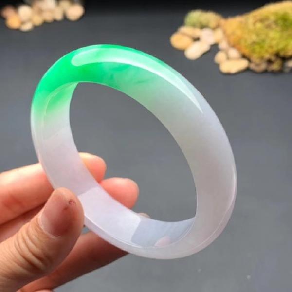 Zheru Jewelry Natural Burmese Emerald Green Two-tone 54-62mm Bracelet