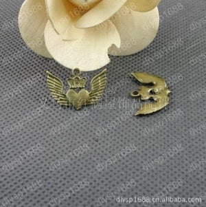 100pcs Antique Bronze Wing Shape Charms Pendants for Jewelry Necklace Findings