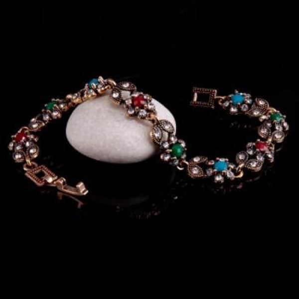 Elegant Gold Plated Bracelet with Crystals