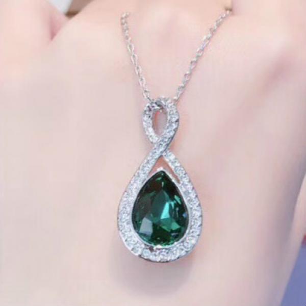 Charming Rhodium Plated Necklace for Women