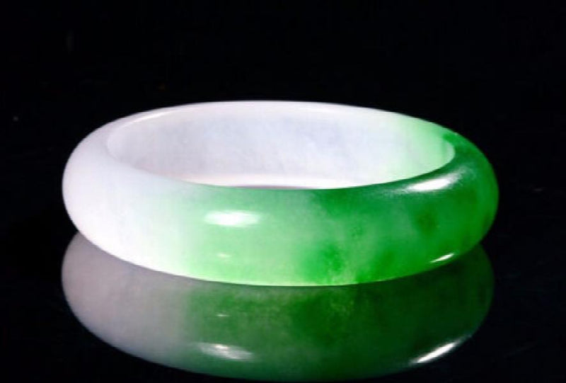 Emerald Green Nephrite Jade Bangle Bracelet