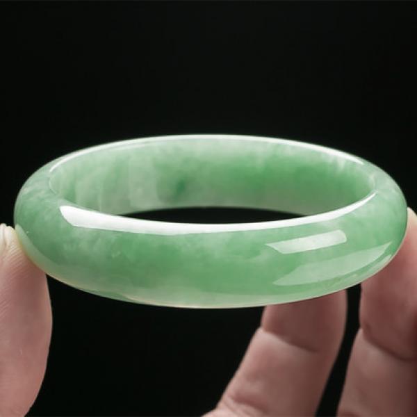 Zheru Jewelry Natural Myanmar Emerald 54-64mm Green Bracelet Princess Jewelry