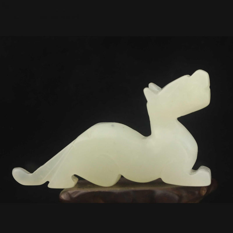 Old Natural Jade Hand Carved Dragon Pendant Statue