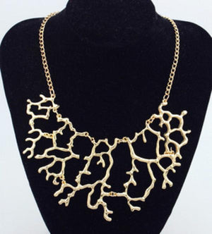 Coral Flower Necklace Hollow Branch Sautoir Clavicle Short Chain