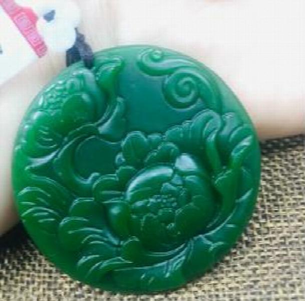 Green Jade Peony Flower Pendant with Beads Chain