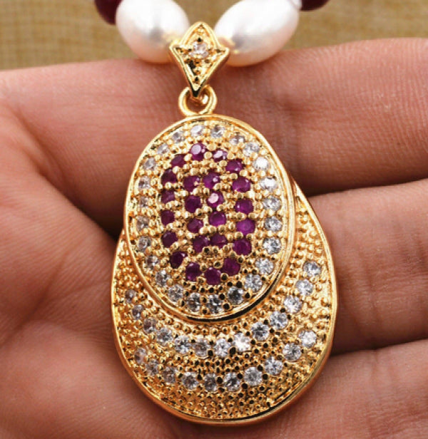 HOO Akoya Cultured Pearl Garnet Necklace Crystal Pendant Plating