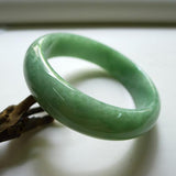 Zheru Jewelry Natural Burmese Jadeite 54-64mm Light Green Bracelet