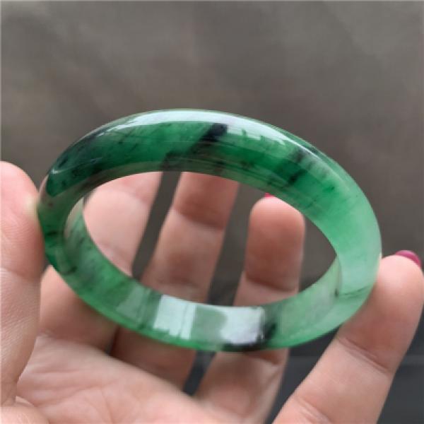 Zheru Jewelry Natural Burmese Jade Green Two-Tone Bracelet