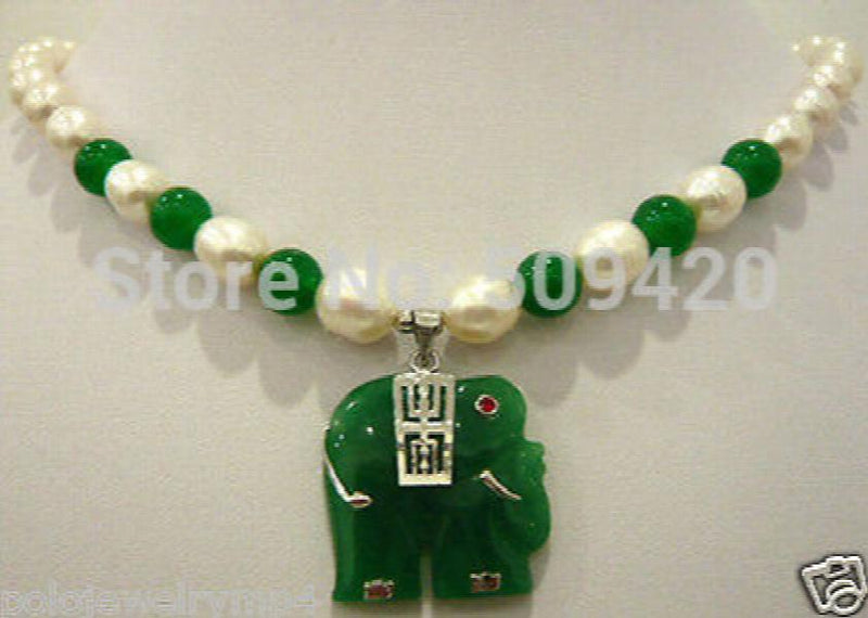 Fast pearl & green jade necklace with elephant pendant