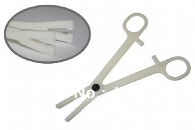 Disposable Piercing Forceps Pre-Sterilized Slotted Pennington Plastic Tool
